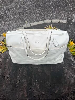 Coach White Pebbled Leather Weekender Duffel Travel Bag Shoulder Crossbody 2014